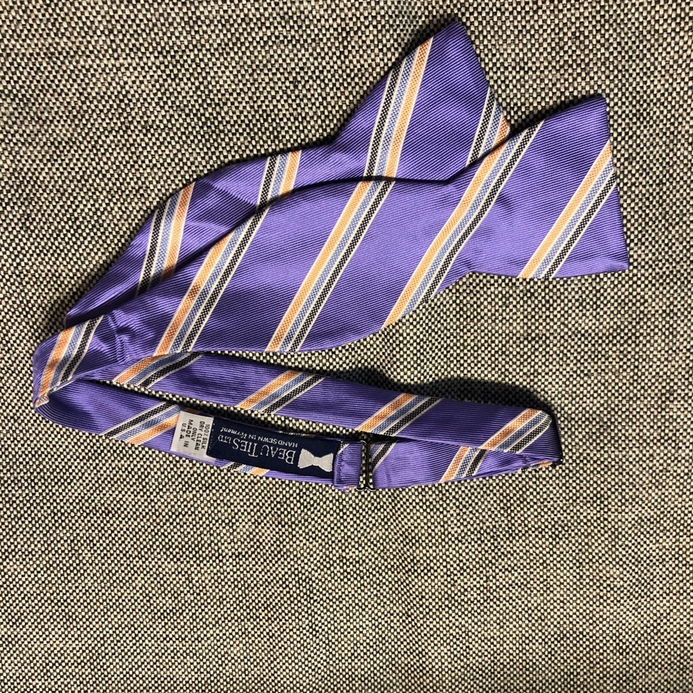 Beau ties bow tie